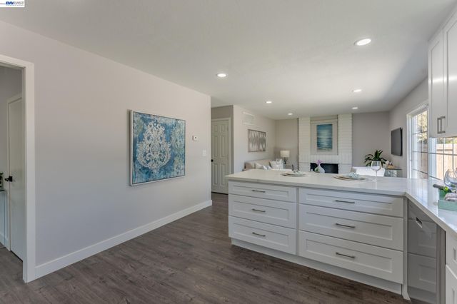 32224 Sloccum Ct, Union City, CA 94587