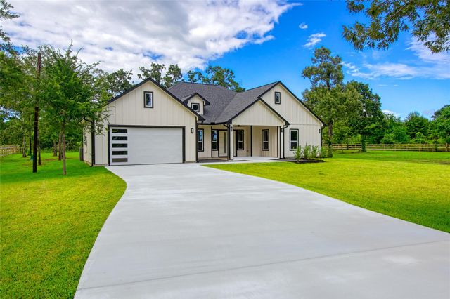 11082 Tammy Circle, Plantersville, TX 77363