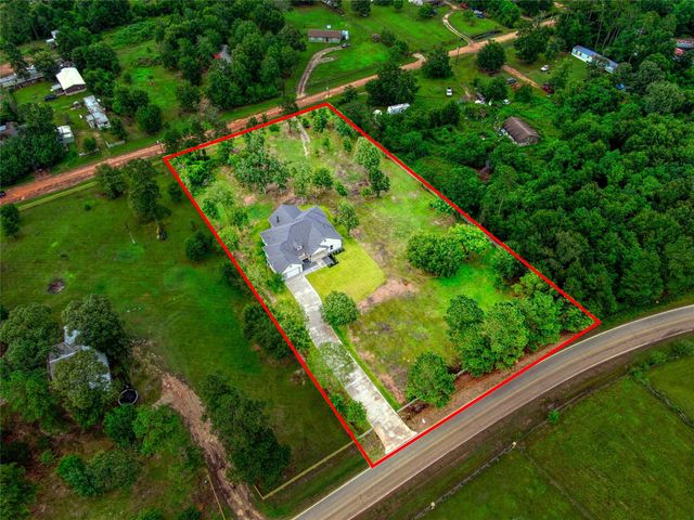 11082 Tammy Circle, Plantersville, TX 77363