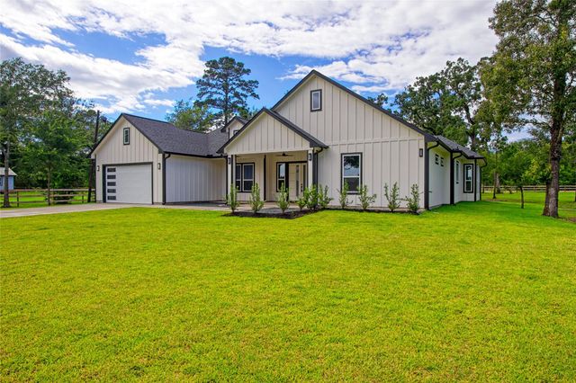 11082 Tammy Circle, Plantersville, TX 77363