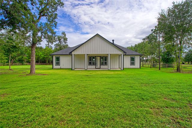 11082 Tammy Circle, Plantersville, TX 77363