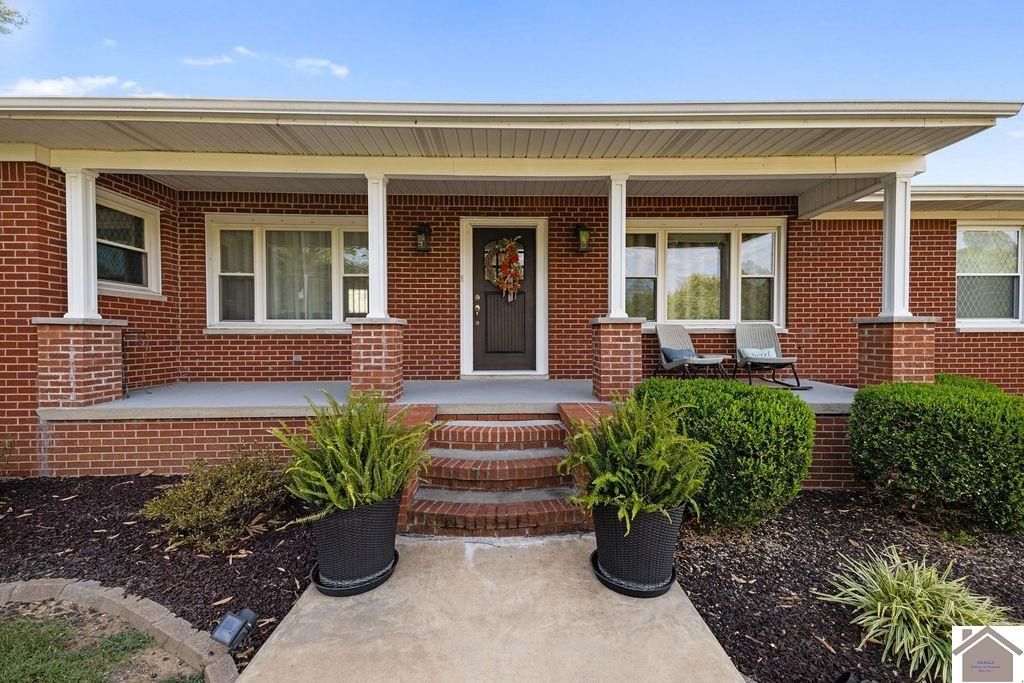 3820 Clinton Rd # 1-3, Paducah, KY 42001