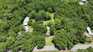 390 Clarence Avenue, Pass Christian, MS 39571