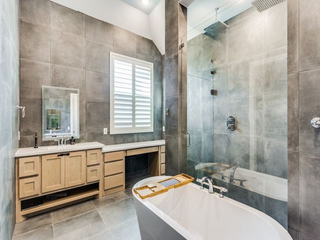 6001 Firefox Lane, Fort Worth, TX 76123