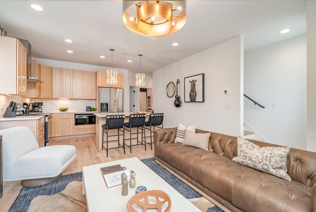 2000 S Hamilton Rd Apt 4, Nashville, TN 37218