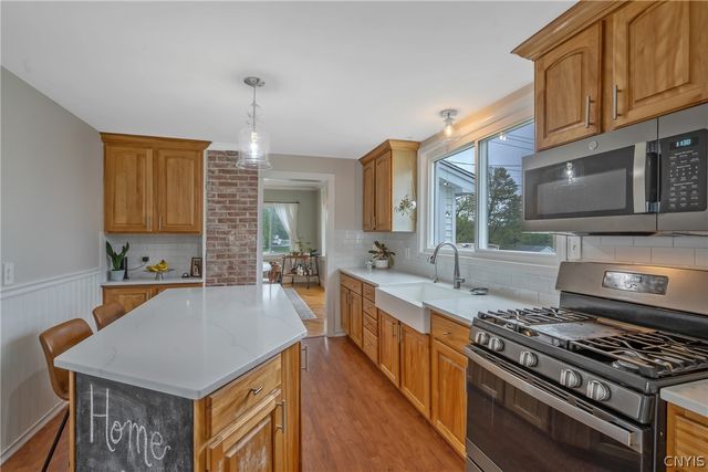 11317 South Street, Cato, NY 13033