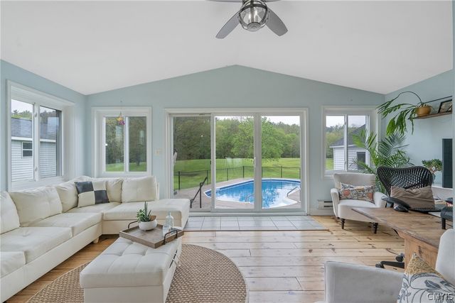11317 South Street, Cato, NY 13033