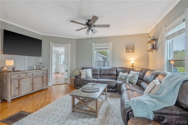 11317 South Street, Cato, NY 13033