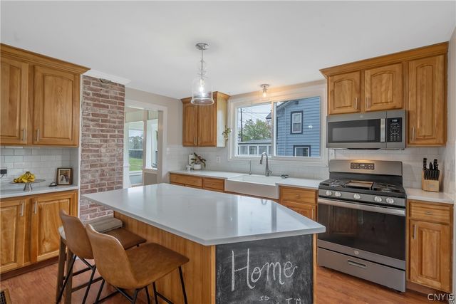 11317 South Street, Cato, NY 13033