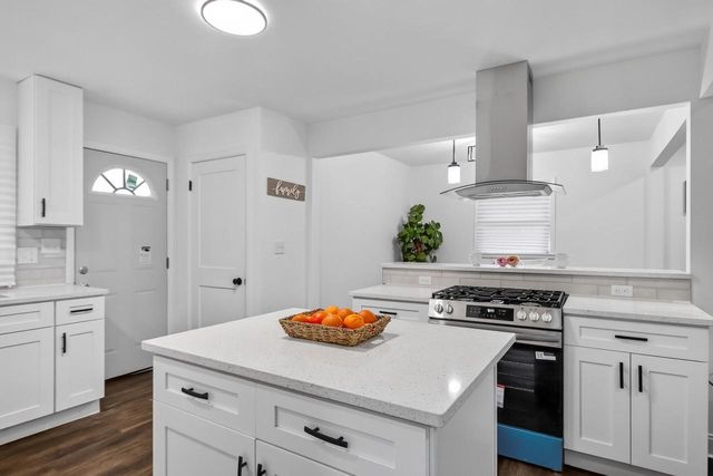 4808 S 24th STREET, Milwaukee, WI 53221
