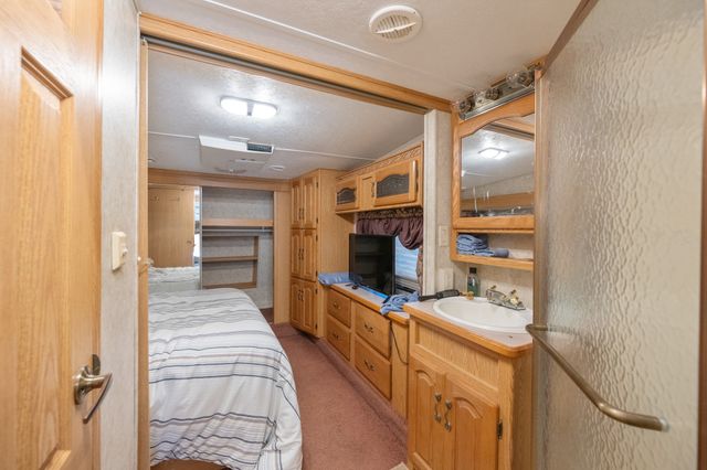 861 Stokes Ln, Bath Springs, TN 38311