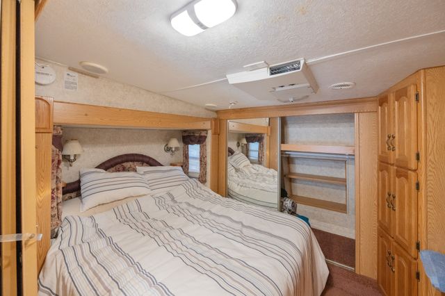 861 Stokes Ln, Bath Springs, TN 38311