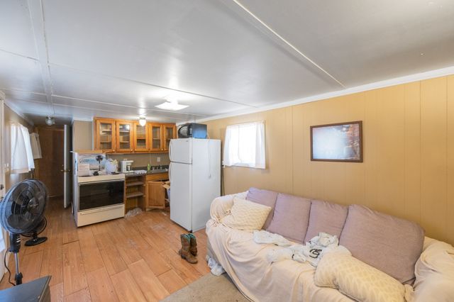 861 Stokes Ln, Bath Springs, TN 38311