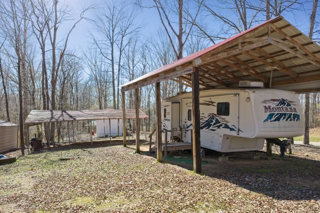 861 Stokes Ln, Bath Springs, TN 38311