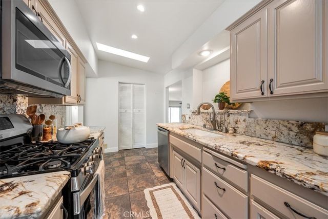 870 Visalia St, Pismo Beach, CA 93449