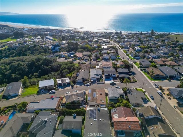870 Visalia St, Pismo Beach, CA 93449