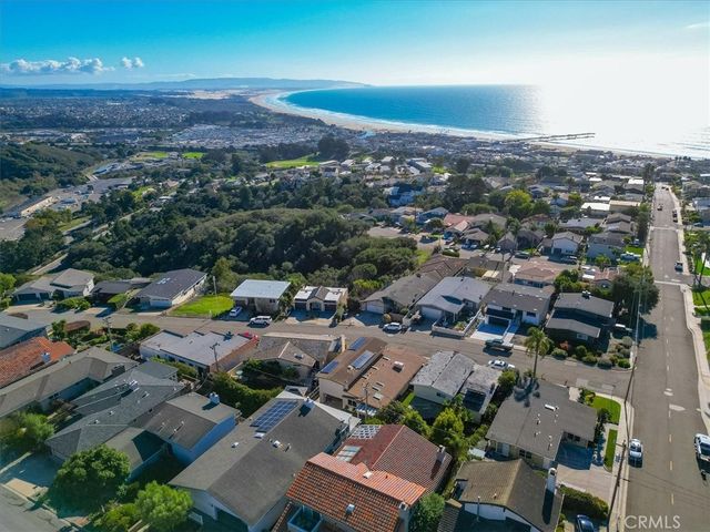870 Visalia St, Pismo Beach, CA 93449