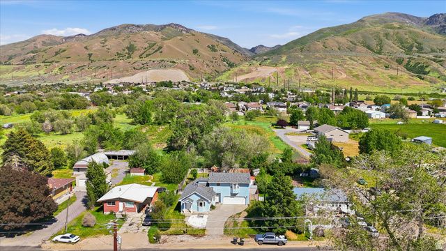 2895 S 1200 W, Perry, UT 84302