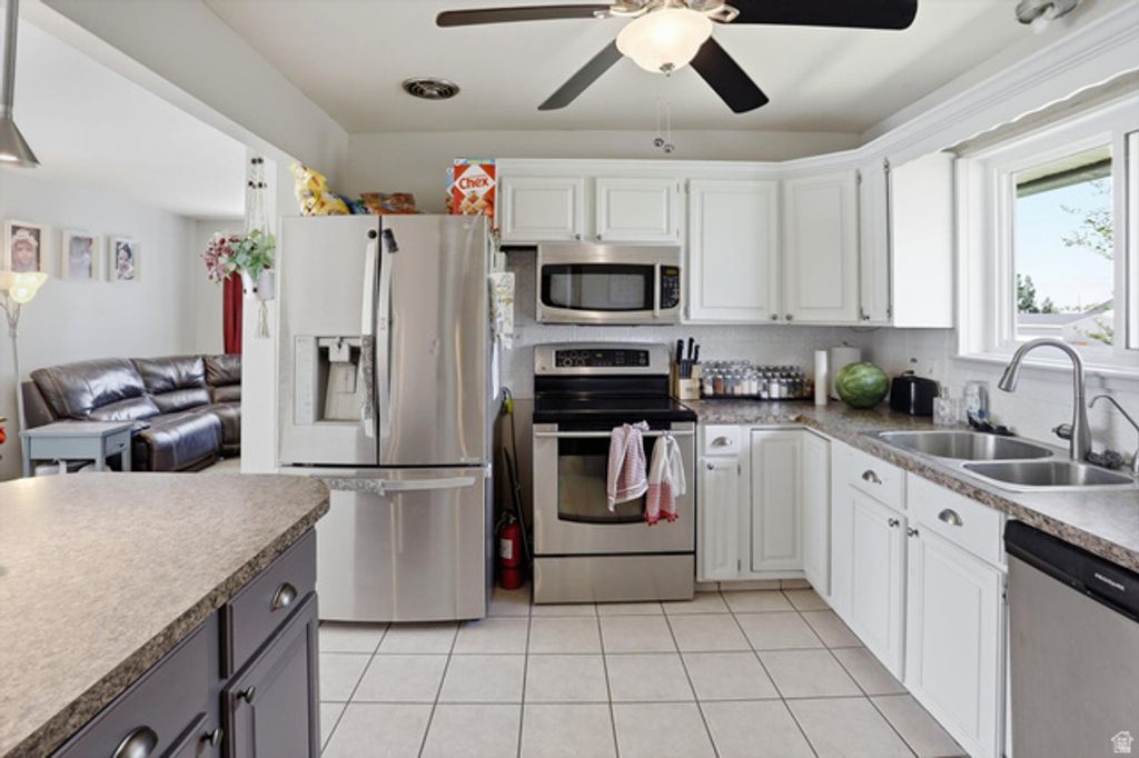 Image 14 of property listing at 2895 S 1200 W, Perry, UT 84302