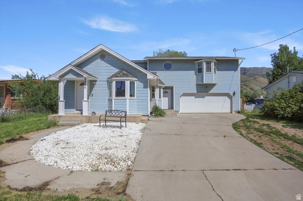 Image 3 of property listing at 2895 S 1200 W, Perry, UT 84302