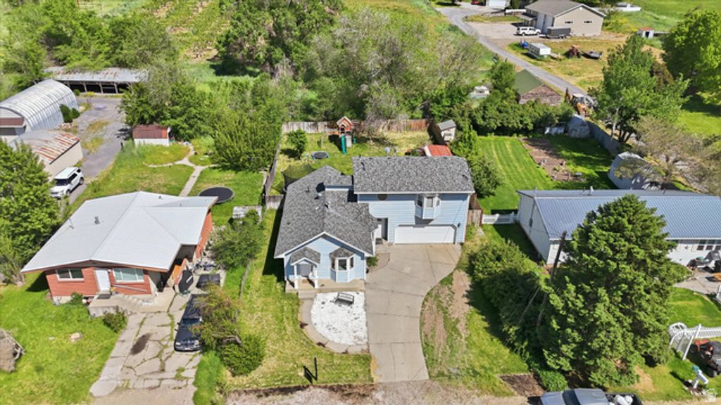 Image 55 of property listing at 2895 S 1200 W, Perry, UT 84302