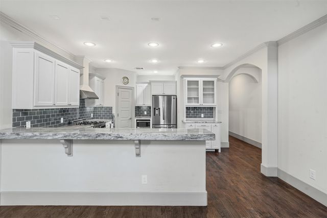 3818 W 7th Street, Fort Worth, TX 76107