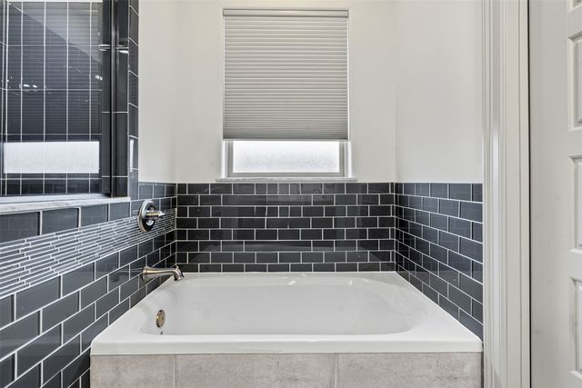 3818 W 7th Street, Fort Worth, TX 76107