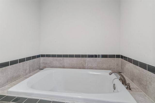 3818 W 7th Street, Fort Worth, TX 76107