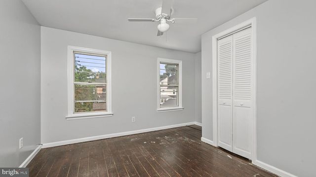 11 S PLUM ST, Pottstown, PA 19464