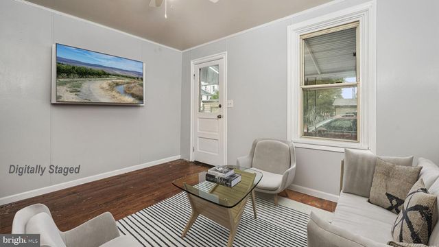 11 S PLUM ST, Pottstown, PA 19464