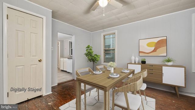 11 S PLUM ST, Pottstown, PA 19464