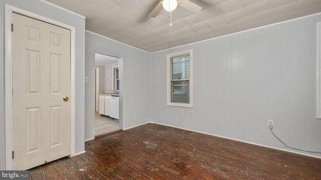 11 S PLUM ST, Pottstown, PA 19464