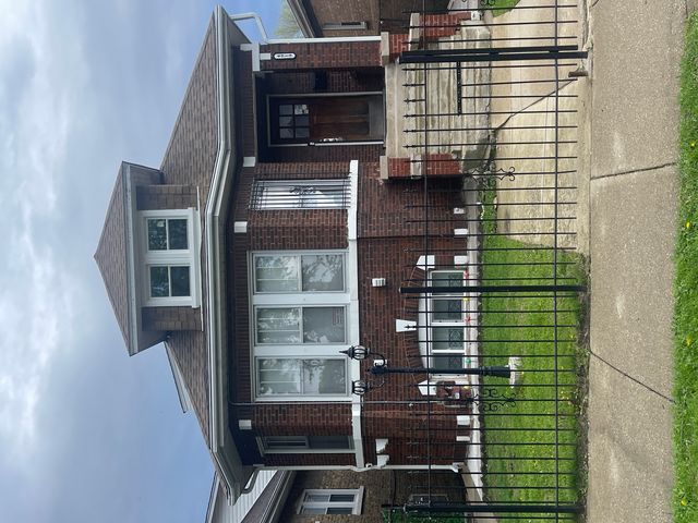 4919 W WABANSIA Avenue GARDEN, Chicago, IL 60639