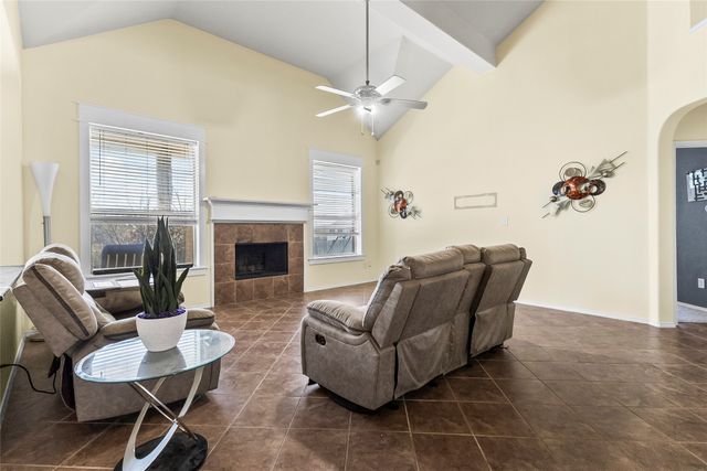 824 Peach Lane, Burleson, TX 76028