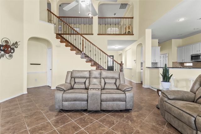 824 Peach Lane, Burleson, TX 76028