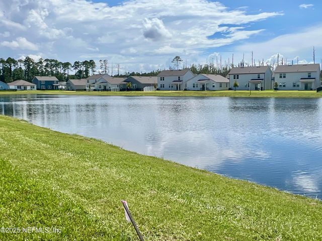 14750 CASHEW Avenue, Jacksonville, FL 32218