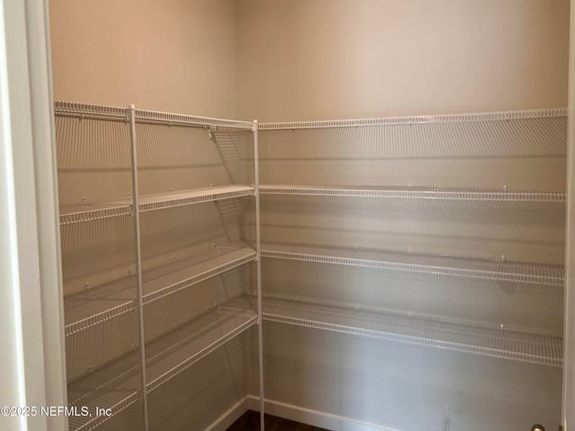 14750 CASHEW Avenue, Jacksonville, FL 32218