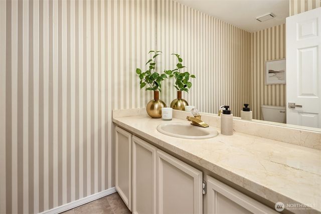 8531 Hunts Point Lane, Hunts Point, WA 98004