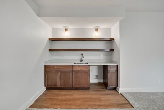 1101 SW Des Moines Street, Ankeny, IA 50023