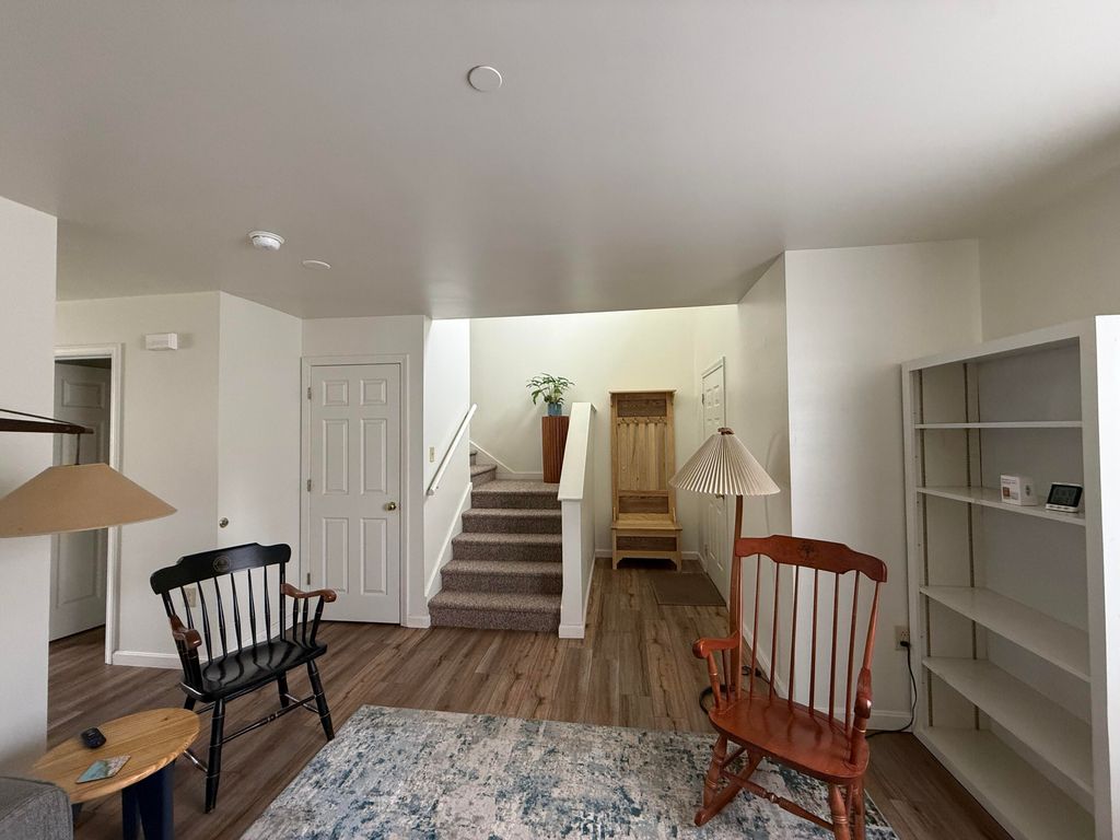 15 Forrestal Drive 15, Brunswick, ME 04011 — photo 5