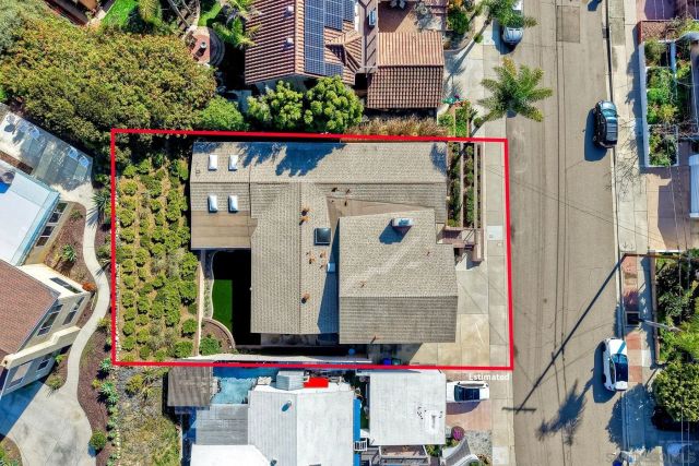 2935 Lloyd St, San Diego, CA 92117