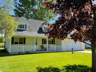 270 Witbeck Drive, Clare, MI 48617