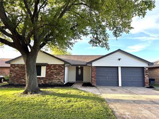 10106 Hillridge Road, La Porte, TX 77571
