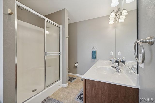 9616 Persimmon Point Drive, Hillsboro, MO 63050