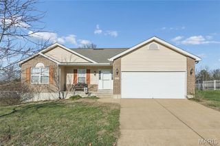 9616 Persimmon Point Drive, Hillsboro, MO 63050