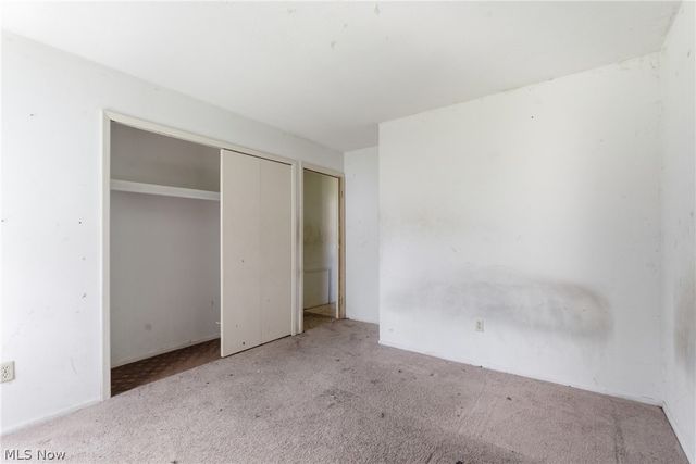 9966 Magnolia Drive, Olmsted Falls, OH 44138