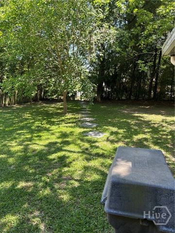 2201 E 37Th Street, Savannah, GA 31404