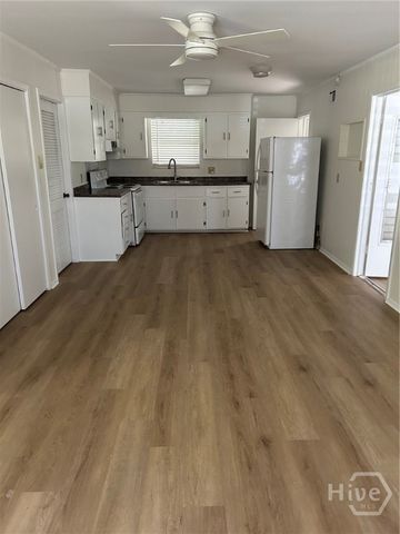 2201 E 37Th Street, Savannah, GA 31404