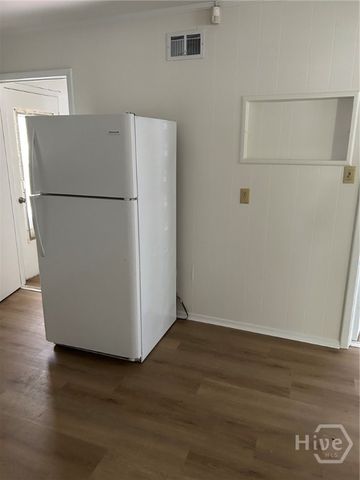 2201 E 37Th Street, Savannah, GA 31404