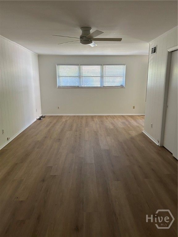Image 3 of property listing at 2201 E 37Th Street, Savannah, GA 31404